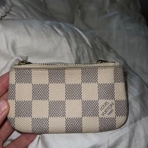 Louis Vuitton coin purse (authentic)
